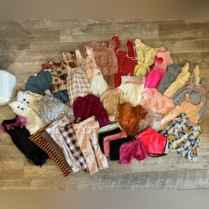 Toddler Kid Child Girl 2T Clothes Bundle 30+ Pieces (List in Description)